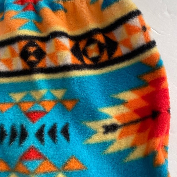 Fuzzy Duds southwestern flannel shorts S - Picture 5 of 10